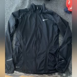 Nike running dry fit, water resistant Winter running jacket
